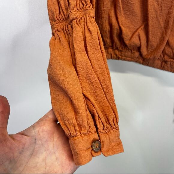 Love, Whit by Whitney Port button front Peasant top orange - L - Picture 8 of 12